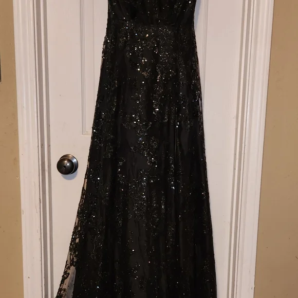 Formal/Prom - Picture 8 of 11